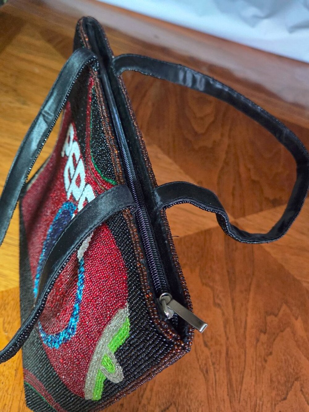 Beaded Pepsi Can Designed Top Handle Evening / Everyday Purse - Picture 10 of 12